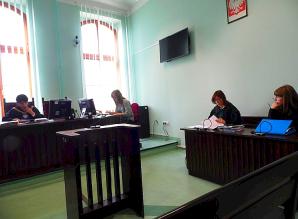 Policjanci wymyślili zarzuty, sędzia dopowiedziała niewiarygodną historię i skazała biznesmenkę? Co się dzieje z Wymiarem Sprawiedliwości w Kłodzku?