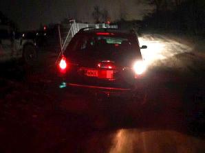 Błyskawiczna i skuteczna akcja zatrzymania psychofanki, która w nocy próbowała wedrzeć się na teren rezydencji Krzysztofa Rutkowskiego!