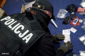 [VIDEO] Wielka akcja rozbicia grup przestępczych, których członkowie są podejrzani o włamania do bankomatów na „wybuch”