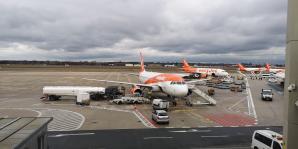 [VIDEO] Hiiszpański sukces detektyw Mai Plich, Krzysztofa Rutkowskiego i jego agentów! Przewożąc 18-letnią Polkę z Malagi przez Paryż i Berlin do Warszawy, uratowali ją przed wywiezieniem przez handlarzy narkotyków i ludźmi do Maroka!