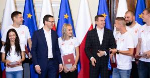 [VIDEO] Premier Mateusz Morawiecki do zwycięzców HME z Glasgow: Dziękuję, że jesteście promotorami idei służby Ojczyźnie