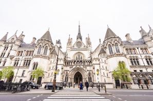 [VIDEO] 7-letniej, porwanej Zosi nie potrafi odzyskać Sąd Okręgowy w Radomiu, bo ma bałagan w dokumentach i nieprofesjonalnych sędziów? Czy w skutek tego ma dojść do kolejnej tragedii rodzinnej w Radomiu?