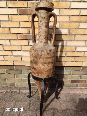 [VIDEO] Policjanci wspólnie z funkcjonariuszami kas odzyskali przedmioty o znacznej wartości historycznej