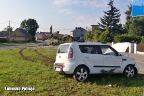 Pijany kierowca zatrzymany przez policjantów. Pościg zakończył rozbijając betonowe donice