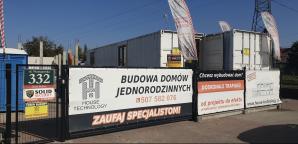 Kradzież koparki i zagęszczarki w Starych Babicach. Maszyn poszukuje KRZYSZTOF RUTKOWSKI