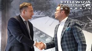 [VIDEO] Klub piłkarski Piast Gliwice rusza z pilotażem mobilnych badań USG podczas meczów i treningów. Z wypracowanych standardów medycznych mają docelowo skorzystać również inne kluby Ekstraklasy. Są implementowane m.in. w Holandii, Niemczech, Szwajcarii