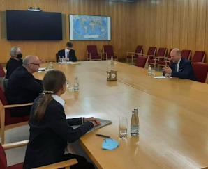 Wizyta wiceministra Szymona Szynkowskiego vel Sęka w Niemczech. Przedmiotem rozmów była przede wszystkim aktualna sytuacja zagrożenia atakiem Rosji na Ukrainę