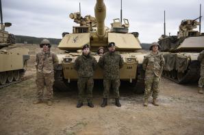 [VIDEO] Szkolenie polskich załóg czołgów Abrams. Interoperacyjność i współpracę Wojska Polskiego z wojskiem USA