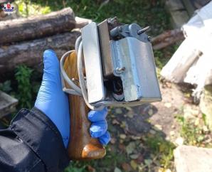 Kradła mu orzechy, więc ją zastrzelił