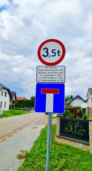 [VIDEO] PATRIOT24 INTERWENIUJE: Koniec dramatu mieszkańców ul.  Topolowej w Malinowicach! Zakaz wjazdu ciężarówek!