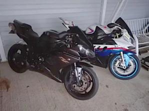 [VIDEO] Kradzież motocykli klasy Superbike  z prywatnej posesji w miejscowości Iwanowice Duże. Jest nagroda!