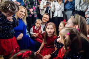[VIDEO] Wigilijne spotkanie w Sejmie: Bohaterowie, emocje i dziecięca Mądrość