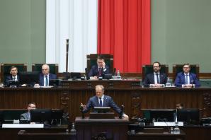 [VIDEO] Premier w Sejmie: Nadzieja nie zastąpi strategii