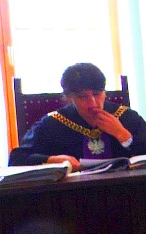 Niechlujstwo czy prześladowanie? Czy kolejne organy Wymiaru Sprawiedliwości gnębią biznesmenkę z Kłodzka?