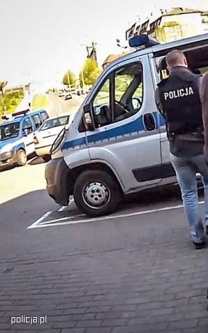 Policjanci doprowadzili do sądu 14-latki podejrzane o pobicie gimnazjalistki w Gdańsku!