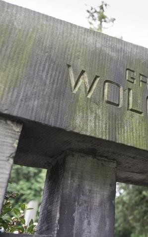 Stary Cmentarz - miasto odnawia nagrobki zasłużonych łodzian