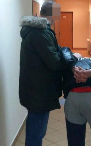 Bankowcy i policjanci zapobiegli oszustwu, podejrzany tymczasowo aresztowany