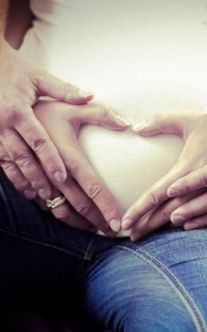 Łódź: Więcej pieniędzy na poradnictwo dla młodych rodziców i leczenie bezpłodności