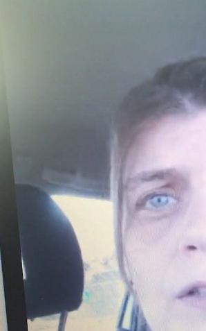 [VIDEO] SEX - KORUPCJA w Holandii na szkodę polskiej matki trójki dzieci zaczyna się potwierdzać. Do Sądu wpłynął wniosek o analizę telefonów komórkowych urzędniczek, które mogły sypiać z nienawistnym ojcem Holendrem i pisać dla niego pozytywne raporty!