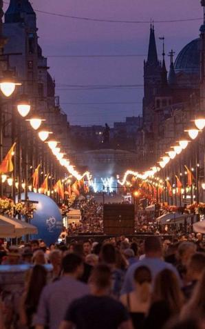 Ulica Piotrkowska też świętuje 596. Urodziny Łodzi