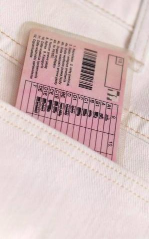 [VIDEO] Student tak się spieszył na uczelnię, że stracił prawo jazdy