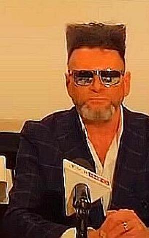 Rutkowski błyskawicznie odzyskał 130 000 zł od oszusta wyłudzającego pieniądze metodą na koronawirusa!