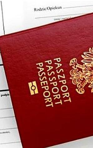 Holandia: Ambasada wstrzymuje osobisty odbiór paszportów. Będzie je wysyłać pocztą