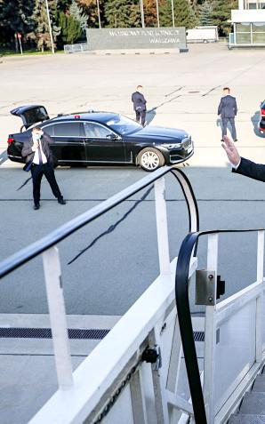 [VIDEO] Para Prezydencka rozpoczęła wizytę we Włoszech i Watykanie