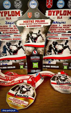 Policjant CBŚP mistrzem i wicemistrzem MPWPISM w kickboxingu