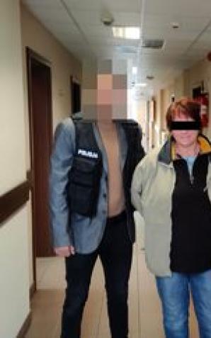 Kobieta mnie bije. 51-latka zaatakowała 51-letniego mężczyznę i okradła go