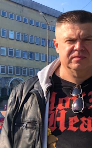 [VIDEO] Ojciec z pełnią praw rodzicielskich, wciąż bez kontaktu z dzieckiem! Tak działa „wolny i niezawisły” sędzia Tomasz Jaskłowski w Sądzie Okręgowym w Warszawie!