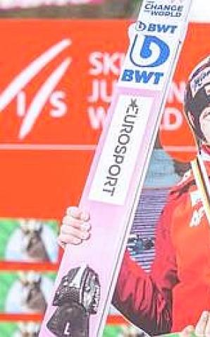 Finał w Planicy:Dawid Kubacki i Anže Lanišek na podium! Niezwykły gest Słoweńca!