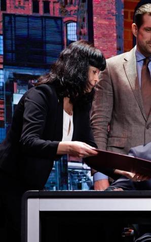 Minister Rau podpisał umowę na otwarcie Centrum Decyzji Wizowych MSZ w Łodzi