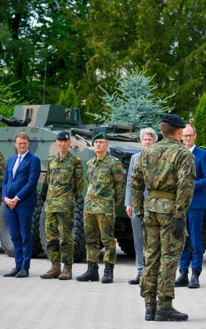 [VIDEO] Rozmowy ministrów obrony Polski i Niemiec o sytuacji bezpieczeństwa w regionie