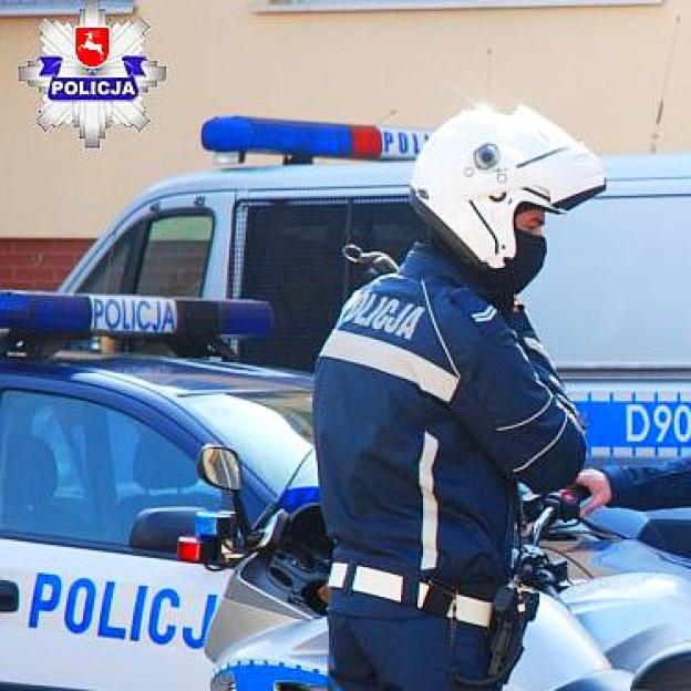 Lublin: Policjanci eskortowali samochód z rodzącą kobietą. Na świat przyszły bliźnięta