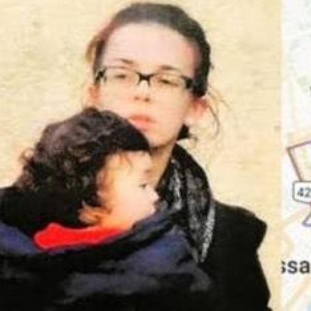 Patriot24.net în Canada: De la ce instituţii financiare din Toronto Kinga Kovacs (Kinga Costiniuc) extorchează bani, luptând cu tatălul polonez al copilului lor comun?