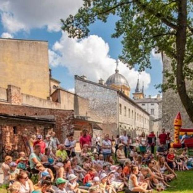Kulturalny sierpień – półmetek wakacji w Łodzi, atrakcje dla małych i dużych
