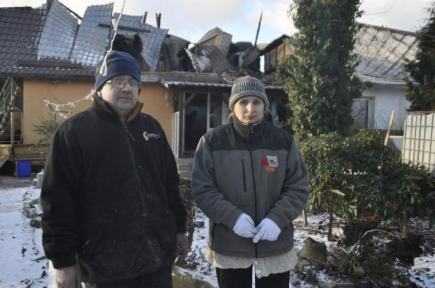 [VIDEO] Pięcioosobowa rodzina straciła cały dobytek. Spłonął ich dom. Potrzebują naszej pomocy