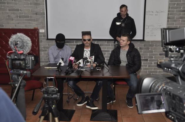 [VIDEO] Krzysztof Rutkowski W Szczecinku! Oszust wyłudził 160 tysięcy złotych. Pełny zapis Konferencji prasowej