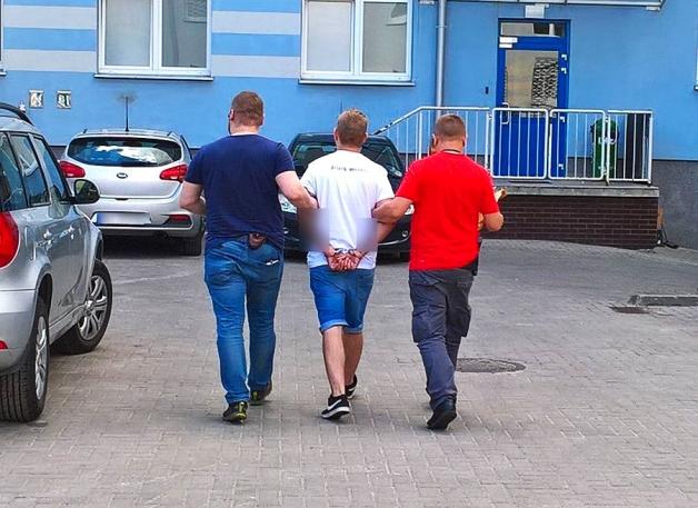 Białystok: Policjanci zatrzymali kilkunastu pseudokibiców