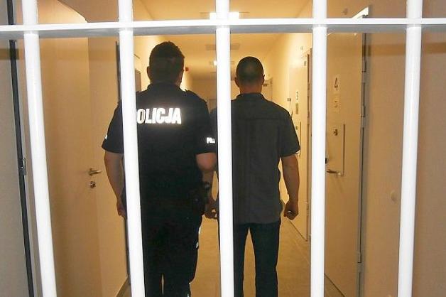 Poznaniacy okradali hotele w całej Wielkopolsce, wpadli w Jarocinie