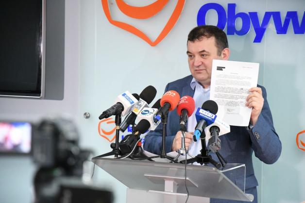 Poseł Stanisław Gawłowski tymczasowo aresztowany. Taką decyzję podjął w niedziele wieczorem szczeciński sąd