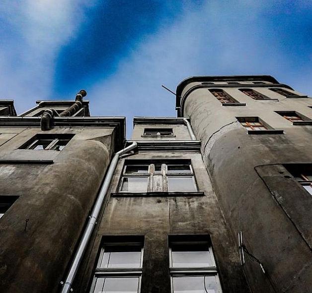 Uwaga! Oszuści, podając się za urzędników, proponują zakup mieszkań komunalnych