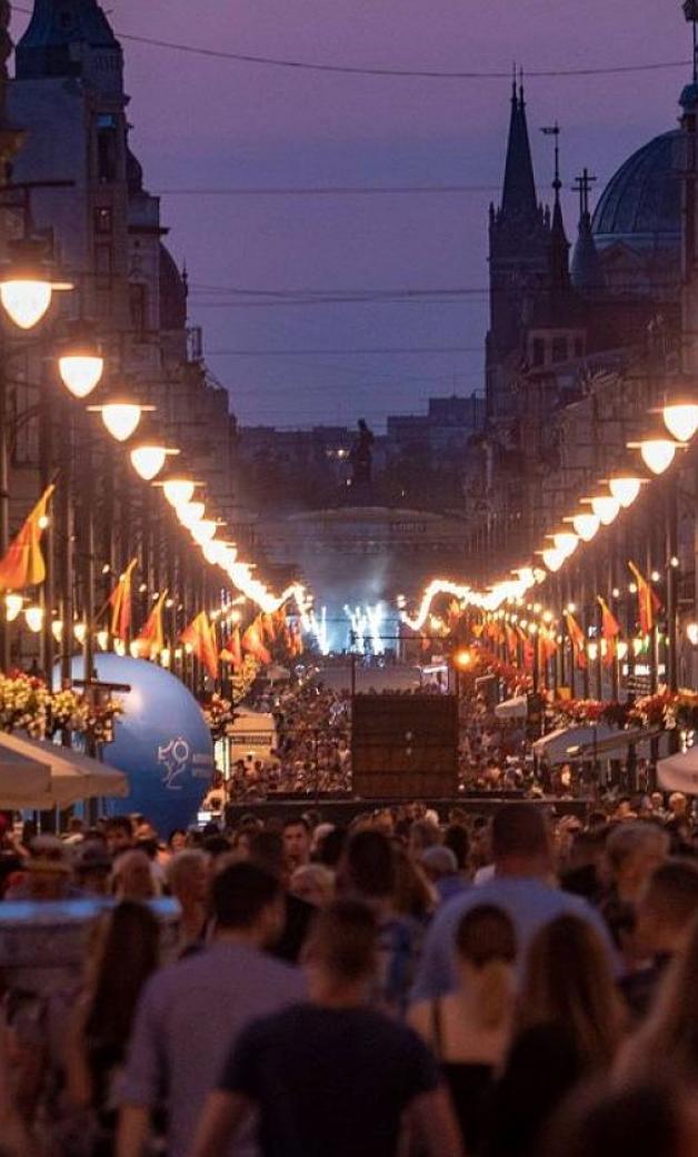 Ulica Piotrkowska też świętuje 596. Urodziny Łodzi