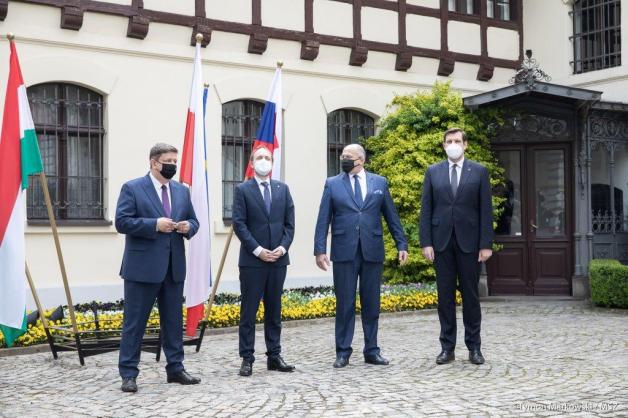 [VIDEO] Ministrowie spraw zagranicznych państw V4 o możliwościach ściślejszej współpracy w ramach organizacji międzynarodowych