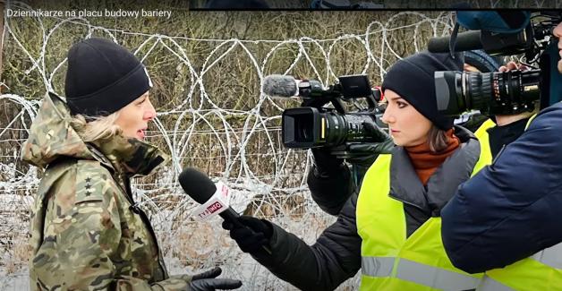 [VIDEO] Dziennikarze na placu budowy bariery na granicy polsko-białoruskiej. Cudzoziemcy - obywatele Iraku, Egiptu, Libanu i Jemenu - dalej próbują nielegalnie przekroczyć granicę