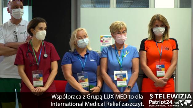 [VIDEO] Uchodźcy z Ukrainy nadal potrzebują opieki medycznej. Polskę w pomocy na rzecz Ukrainy wspierać będą lekarze wolontariusze z całego świata